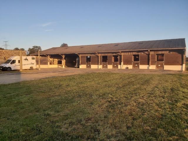 PENSION DE PROPRIETAIRES de chevaux région BAYEUX SAINT LO en Normandie